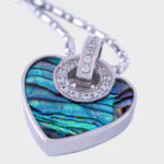 Millionaire Pendant Heart Shell