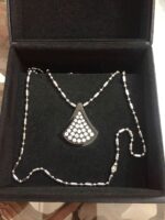 Biopendant Leaf Black